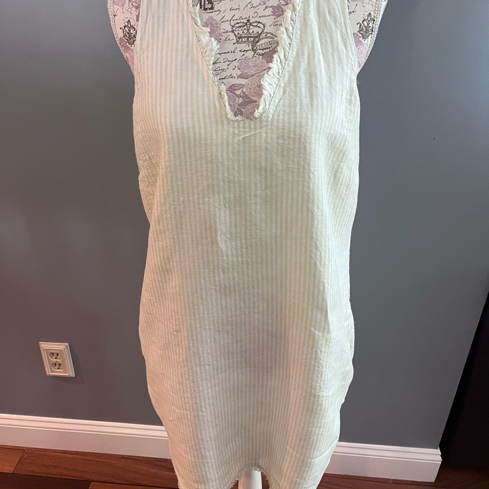 Tommy Bahama Cream Sleeveless Dress